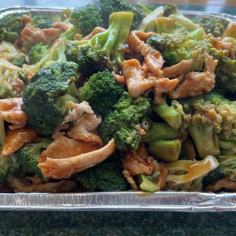 CHICKEN WITH BROCCOLI