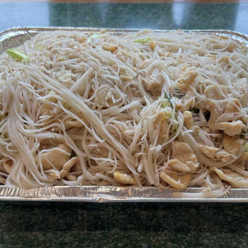 CHICKEN CHOW MEI FUN